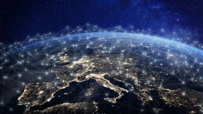 Η Amazon σκοπεύει να εκτοξεύσει χιλιάδες δορυφόρους για να παρέχει internet