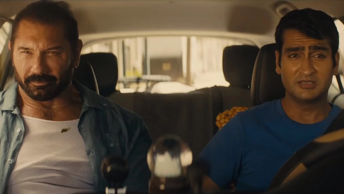 Stuber trailer | Ο Kumail Nanjiani ξεκινά μία απίστευτη κούρσα με ταξί μαζί με τον Dave Bautista