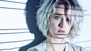 Η Mackenzie Davis υπέγραψε για την συμμετοχή της στην κωμωδία ‘Irresistible’