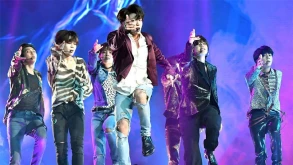 Οι BTS σπάνε το ρεκόρ του YouTube για περισσότερα views σε ένα 24ωρο