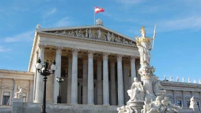 Η Αυστρία θα κάνει παράνομα τα ανώνυμα σχόλια στο internet