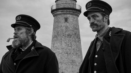 The Lighthouse (φωτο) | Οι Robert Pattinson και Willem Dafoe στην μέση ενός αξεδιάλυτου μυστηρίου 
