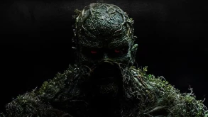 Swamp Thing trailer | Κάτι καταραμένο κατοικεί μέσα στα έλη 