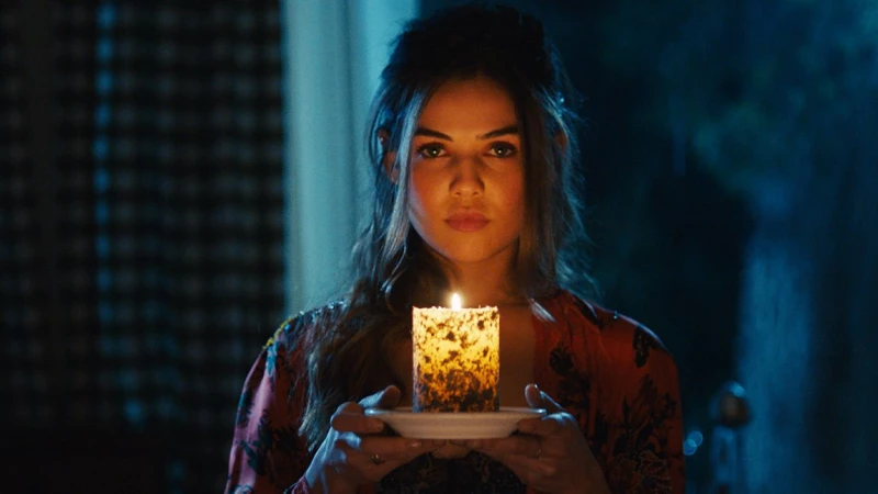 Ghost Light trailer |  Τα μέλη ενός θιάσου στοιχειώνονται αλά σαιξπηρικά