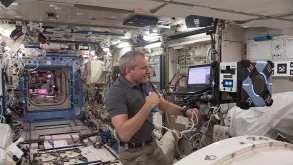 Το Bumble ρομπότ της NASA κινείται για πρώτη φορά μόνο του στο διάστημα