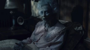 Midnight Mass | Μετά την ιστορία τρόμου ‘The Haunting of Hill House’ ο Flanagan ετοιμάζει άλλη μία 