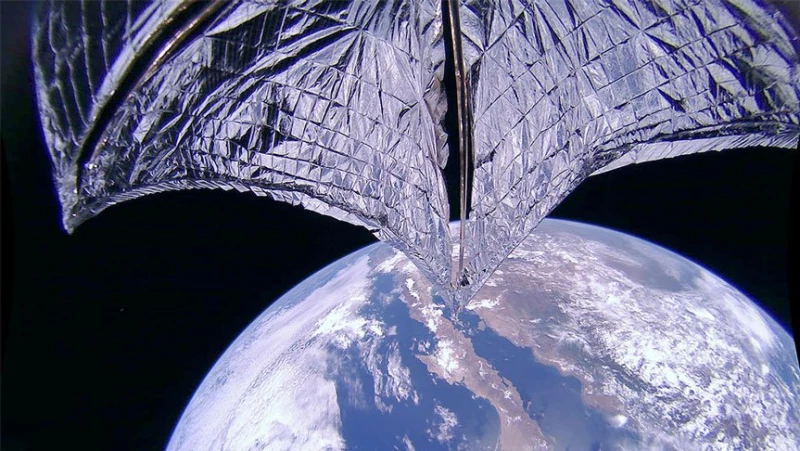 Το LightSail 2 ανέπτυξε επιτυχώς τα ηλιακά ιστία του