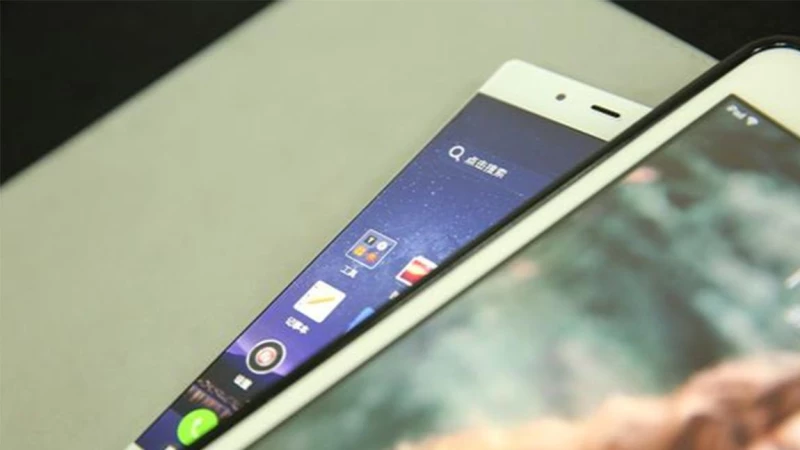 Leak από το bezel-less Nubia Z9 της ZTE