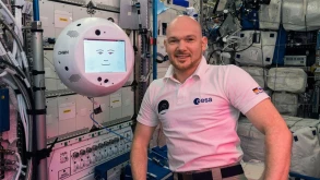 Το αυτόνομο ρομπότ CIMON του ISS επέστρεψε στη Γη