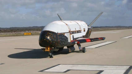 Το στρατιωτικό X-37B έσπασε ρεκόρ χρόνου παραμονής στο διάστημα