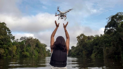 Drones για την παρακολούθηση του τροπικού δάσους του Αμαζονίου