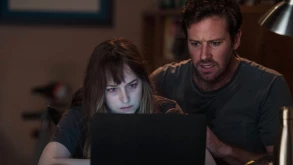 Στο ‘Wounds’ κάτι ανεξήγητα σκοτεινό κυνηγά τους Dakota Johnson και Armie Hammer (ΒΙΝΤΕΟ)