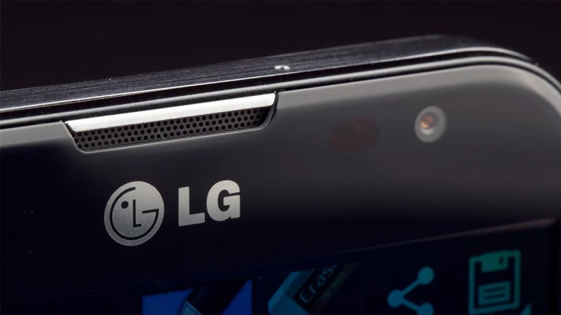 Δε θα είναι μεταλλικό το LG G4