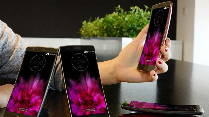 Διαθέσιμο στην Ελλάδα το LG G Flex2