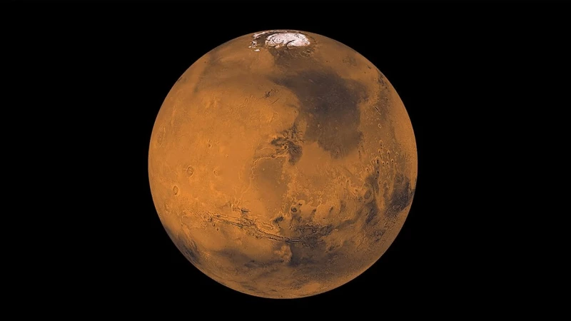 Η NASA πιστεύει πως υπάρχει νερό στην επιφάνεια του Άρη σε βάθος μόλις 2.5 εκατοστά