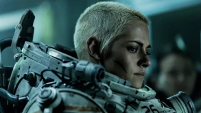 Στο ‘Underwater’ η Kristen Stewart βουτάει στην άβυσσο του ωκεανού (ΒΙΝΤΕΟ) 