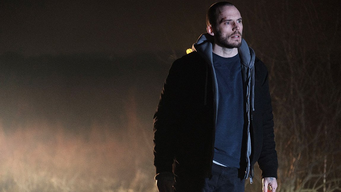 Στο ‘The Corrupted’ o Sam Claflin αγωνίζεται να προχωρήσει μπροστά (ΒΙΝΤΕΟ) 