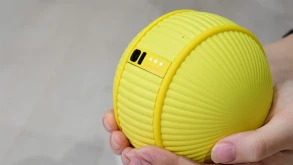 Το Ballie της Samsung είναι ένα σφαιρικό ρομπότ που ελέγχει το σπίτι σας