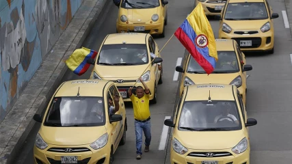 Η Uber εκδιώκεται και από την Κολομβία με απόφαση δικαστηρίου