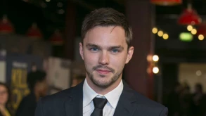 Ο Nicholas Hoult υπέγραψε για τις νέες ταινίες του ‘Mission: Impossible’