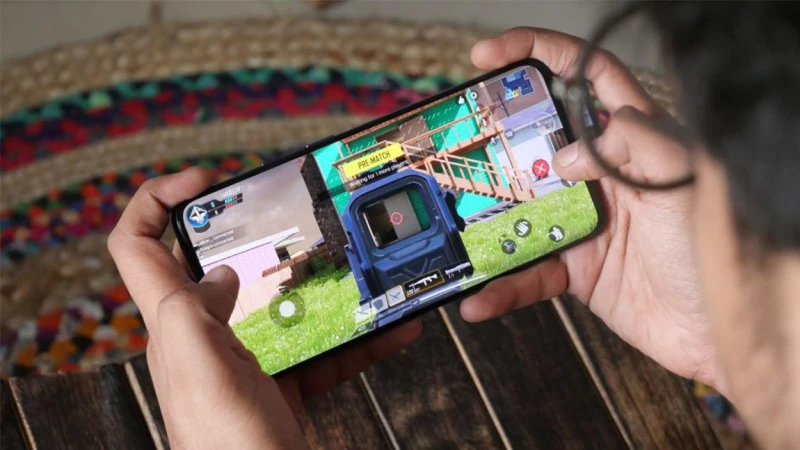 Η OnePlus επιβεβαιώνει οθόνη 120Hz για το 2020