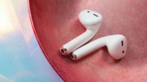Αν τα AirPods της Apple ήταν ξεχωριστή εταιρία θα ήταν μέσα στις 200 πλουσιότερες του κόσμου