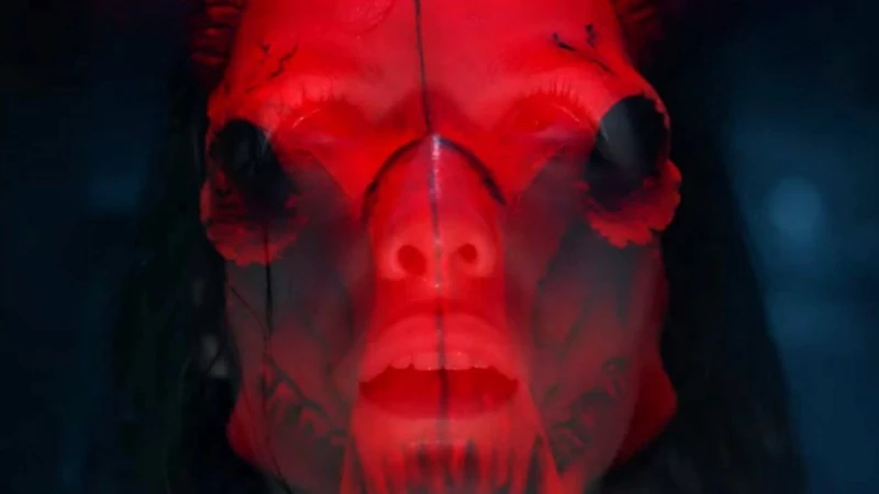 Το ‘May The Devil Take You Too’ δίνει ακόμη πιο ανατριχιαστική συνέχεια στο πρώτο φιλμ (ΒΙΝΤΕΟ)