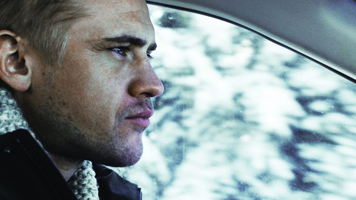 Στο ‘2/1’ οι Boyd Holbrook και Song Yang παγιδεύονται μεταξύ ονείρου και πραγματικότητας (ΒΙΝΤΕΟ)