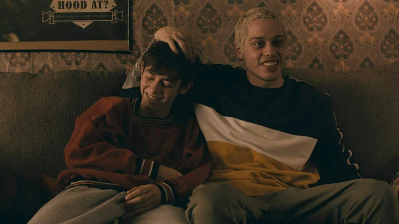 Στο ‘Big Time Adolescence’ ένα απίθανο bromance ενώνει δύο νέους (ΒΙΝΤΕΟ)