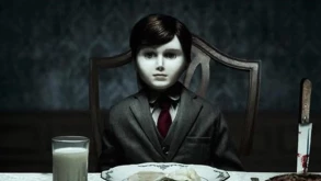 Στο ‘Brahms: The Boy II’ μία από τις πιο αποκρουστικές κούκλες επανέρχεται (ΒΙΝΤΕΟ)  