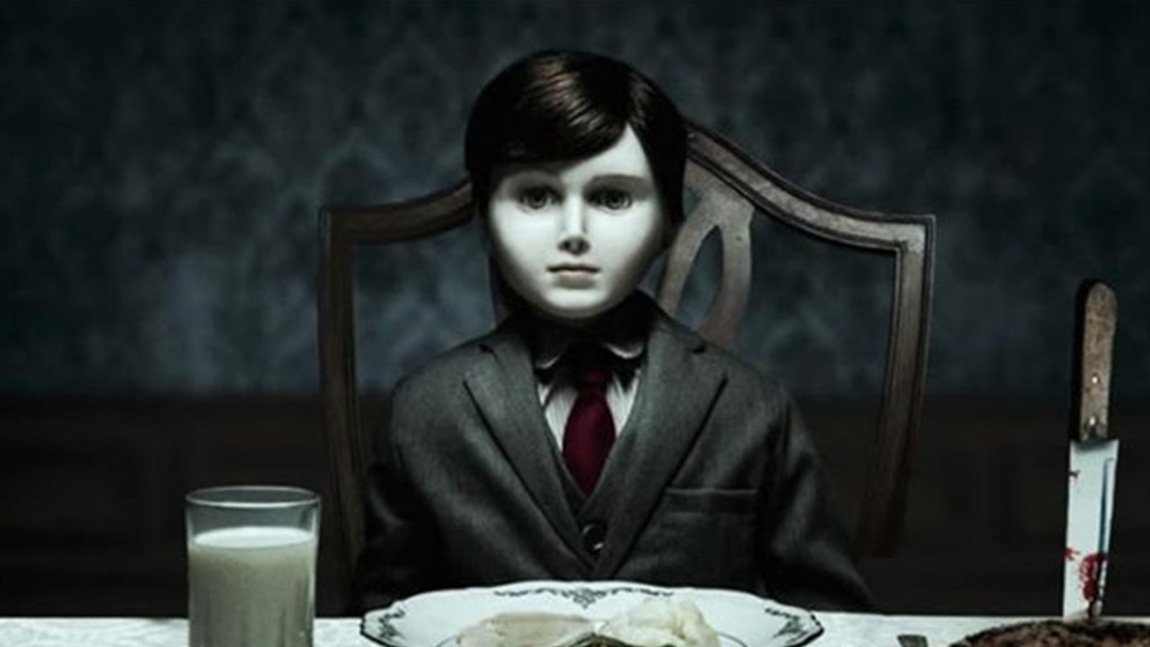 Στο ‘Brahms: The Boy II’ μία από τις πιο αποκρουστικές κούκλες επανέρχεται (ΒΙΝΤΕΟ)  