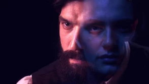Στο ‘Freud’ του Netflix ο Sigmund Freud ζωντανεύει στο πρόσωπο του Robert Finster (ΒΙΝΤΕΟ)