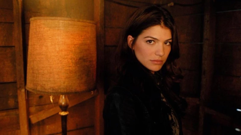 H δαίμονας ‘Ruby’ επιστρέφει στο Supernatural για την 15η και τελευταία σεζόν!