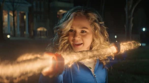 Στο ‘Stargirl’ του CW η Brec Bassinger ανακαλύπτει την υπερηρωική της πλευρά! (ΒΙΝΤΕΟ) 