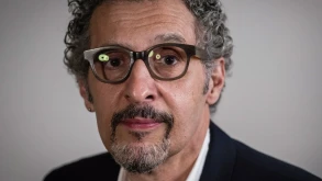 O John Turturro μιλάει για τον ρόλο του ως ‘Carmine Falcone’ στο ‘The Batman’