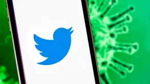Το Twitter αφαιρεί tweets ηγετών κρατών για παραβίαση των κανόνων περί COVID-19