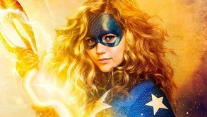 Στο ‘Stargirl’ η Brec Bassinger ξεκλέβει λίγο χρόνο απ’ το σχολείο για να γίνει υπερήρωας! (ΒΙΝΤΕΟ)  
