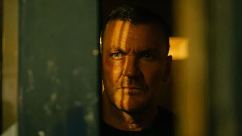 Στο ‘Villain’ ο Craig Fairbrass πίστευε ότι είχε αφήσει πίσω του την παλιά του ζωή (ΒΙΝΤΕΟ)