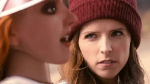 Στο ‘Dummy’ οι Anna Kendrick και Donal Logue κάνουν πιο πικάντικη την σχέση τους (ΒΙΝΤΕΟ)
