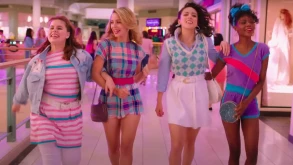 Στο ‘Valley Girl’ κάνουμε βουτιά σε ρομαντίκ, ρετρό σκηνικά των ‘80s (BINTEO)  