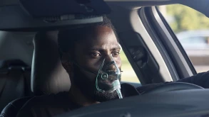 Έτοιμος για παιχνίδια με τον χρόνο ο John David Washington στο TENET (ΕΙΚΟΝΕΣ)