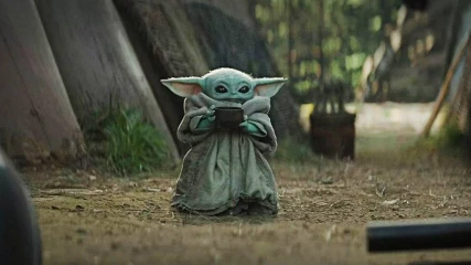 Μάθαμε πώς έγινε η πιο χαριτωμένη σκηνή του Baby Yoda στο The Mandalorian