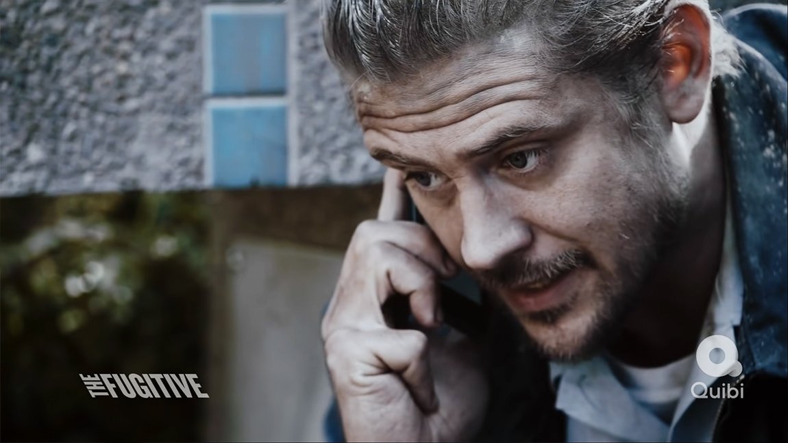 Στο trailer της σειράς "The Fugitive" κοντράρονται οι Kiefer Sutherland και Boyd Holbrook