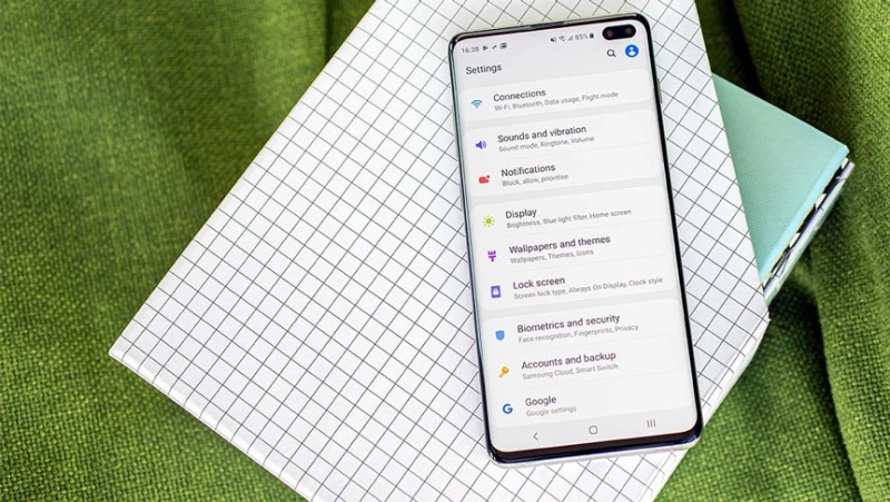 Το One UI 2.5 έφτασε στη σειρά Galaxy S10