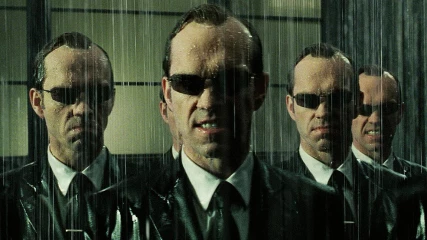To The Matrix 4 θα είχε τον Hugo Weaving αλλά στράβωσαν ξαφνικά τα σχέδια