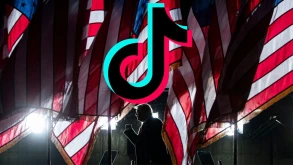 Ο Trump απαγορεύει το TikTok στις ΗΠΑ από την Κυριακή