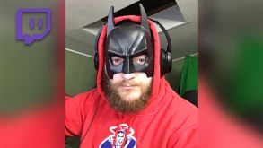 Streamer είναι live στο Twitch από τον Αύγουστο - Έσπασε ρεκόρ με 1000 ώρες στον αέρα 
