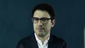 Ο Sam Esmail, δημιουργός του Mr. Robot, ετοιμάζει δύο νέες σειρές για το ABC