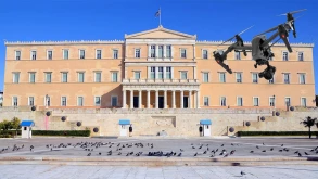 Anti-drone ασπίδα πάνω από τη Βουλή