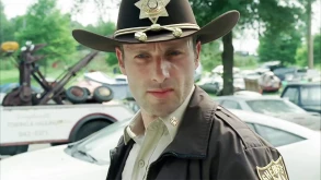 Αυτό το βίντεο μάς θυμίζει γιατί το The Walking Dead έχει αγαπηθεί τόσο!